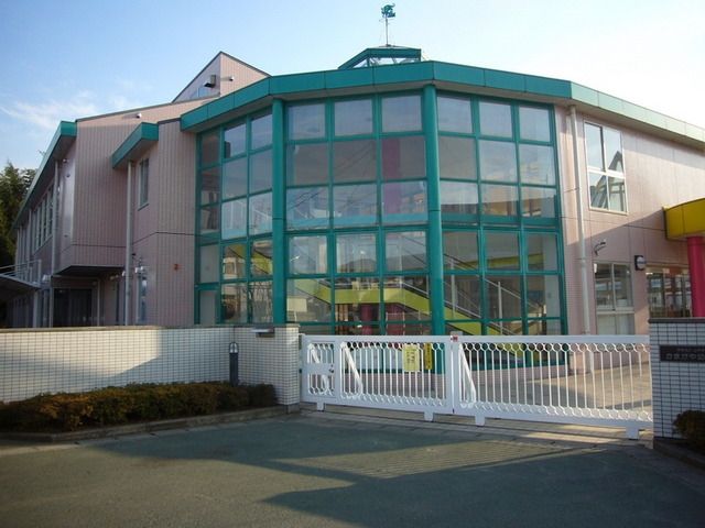 幼稚園・保育園　かまがや幼稚園（幼稚園・保育園）まで610m