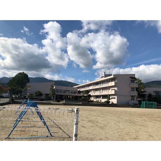 小学校　千曲市立八幡小学校（小学校）まで1139m