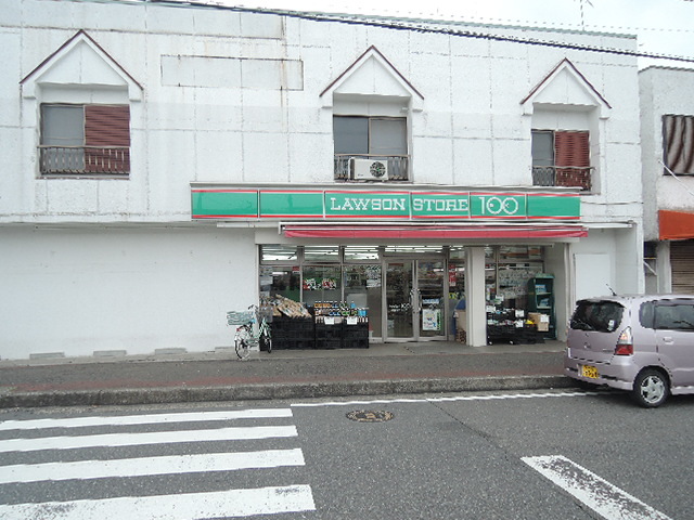 コンビニ　ローソンストア100南瀬谷一丁目店（コンビニ）まで300m
