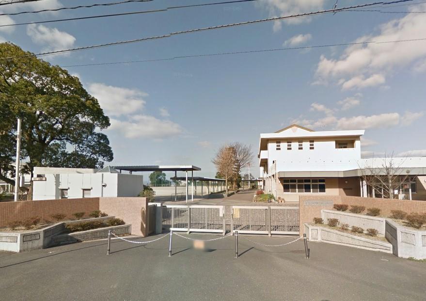 小学校　ひびきが丘小学校（小学校）まで320m