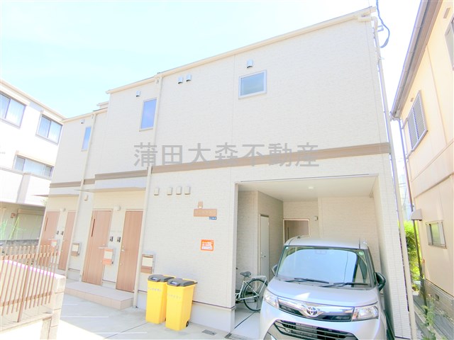 建物外観　2022年8月築　木造地上2階建て総戸数5戸の人気賃貸 東京