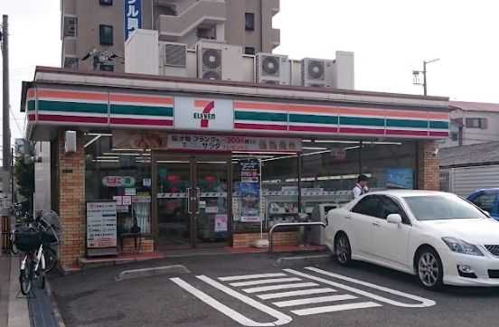 コンビニ　セブンイレブン 大阪放出西3丁目店（コンビニ）まで350m