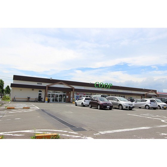 スーパー　ＣＯＯＰ　ＭＩＹＡＧＩ大富店（スーパー）まで308m