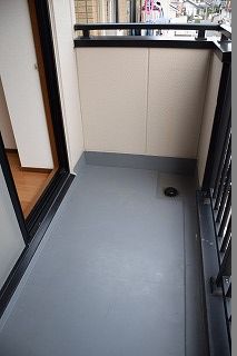 バルコニー　バルコニーからの眺めを楽しみながら食事をしませんか
