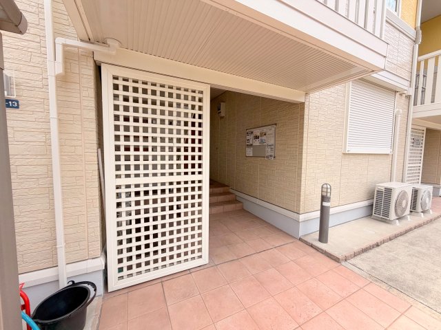 エントランス　綺麗なエントランスです。