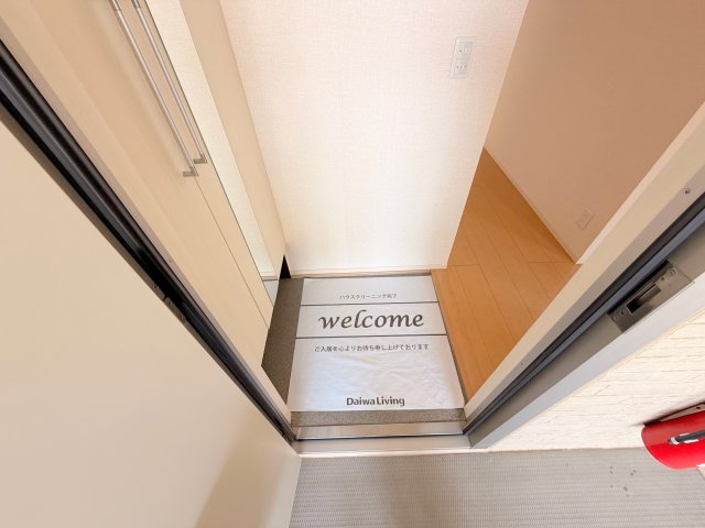 玄関　素敵な玄関は毎朝あなたを元気に送りだしてくれますよ。