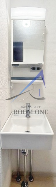 洗面設備　洗面台です。
