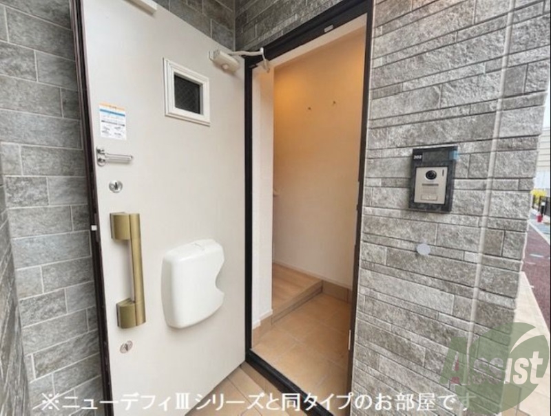 玄関　建設中のため、写真はイメージになります。