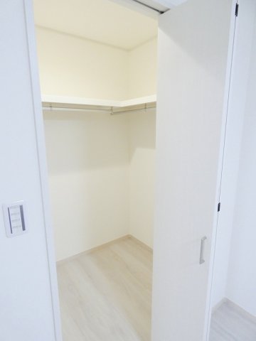 収納　※同メーカー施工別物件（イメージ）