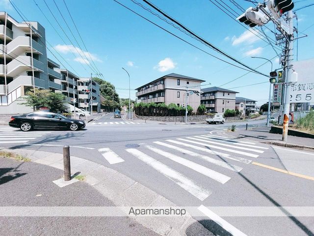 その他　前面道路（その他）まで1m