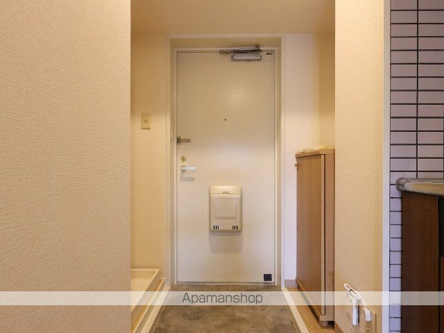 広島高速交通アストラムライン 中筋駅 徒歩14分 10階建 築27年の玄関写真