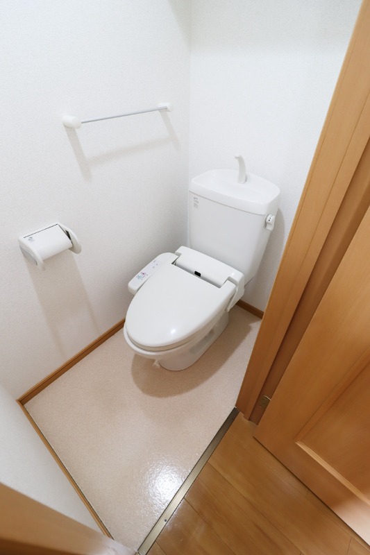 トイレ　図面と現状に相違がある場合には現状を優先