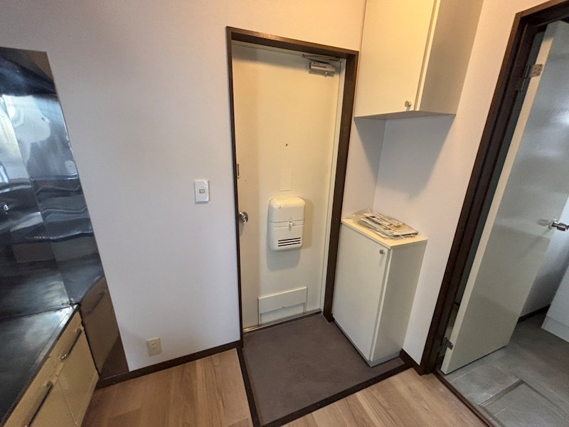 玄関　別部屋参考写真