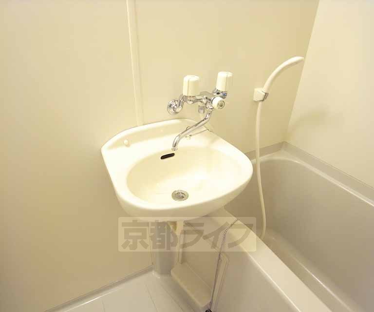 洗面設備　洗面ボウルです。