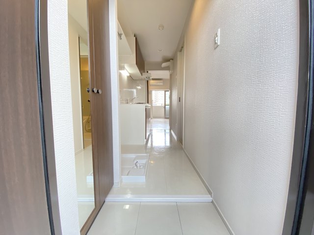 玄関　同一タイプです。
