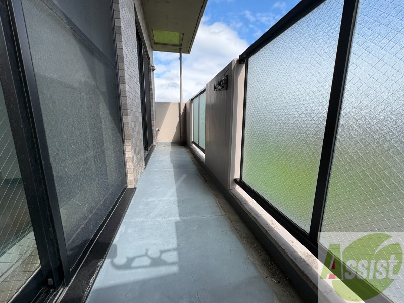 バルコニー　バルコニーが付いていますので一息ついてみてはいかがですか。