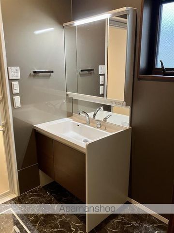 本町戸建の内装写真