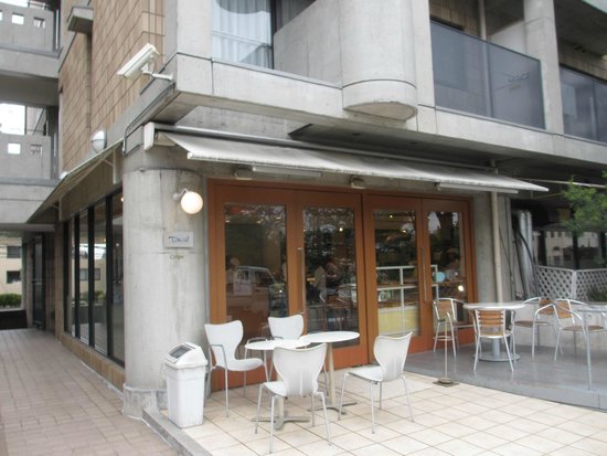 飲食店　ダニエル芦屋（飲食店）まで170m