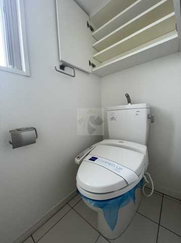 トイレ　レジディア文京本駒込　反転タイプ参考写真