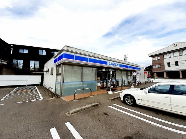 コンビニ　ローソン加賀作見店（コンビニ）まで1600m