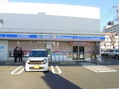 コンビニ　ローソン 舎人一丁目店（コンビニ）まで400m