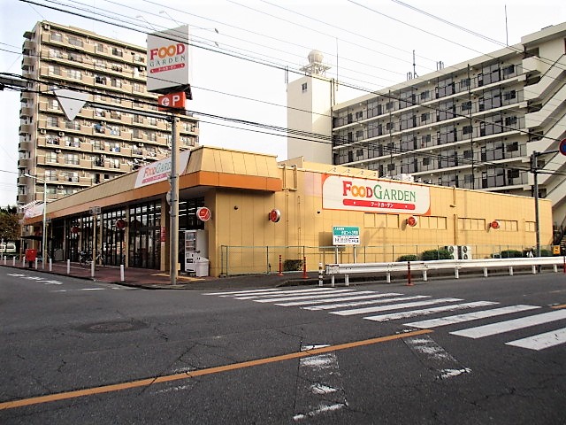 スーパー　FOOD GARDEN(フードガーデン) 櫛引店（スーパー）まで215m