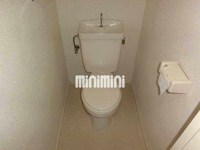 トイレ　清潔感のあるトイレ空間です。