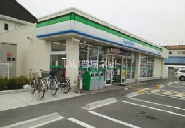 コンビニ　ファミリマート泉大津宮町店（コンビニ）まで528m