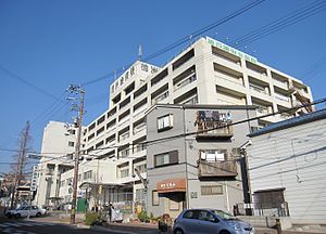病院　徳洲会神戸病院（病院）まで908m