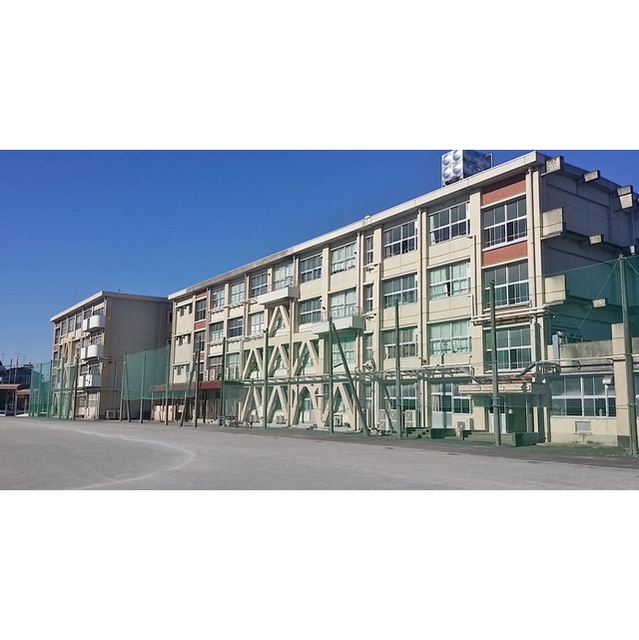 中学校　精華中学校（中学校）まで800m
