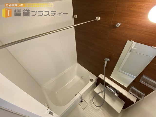 バス・シャワールーム　一日の疲れを癒しましょう