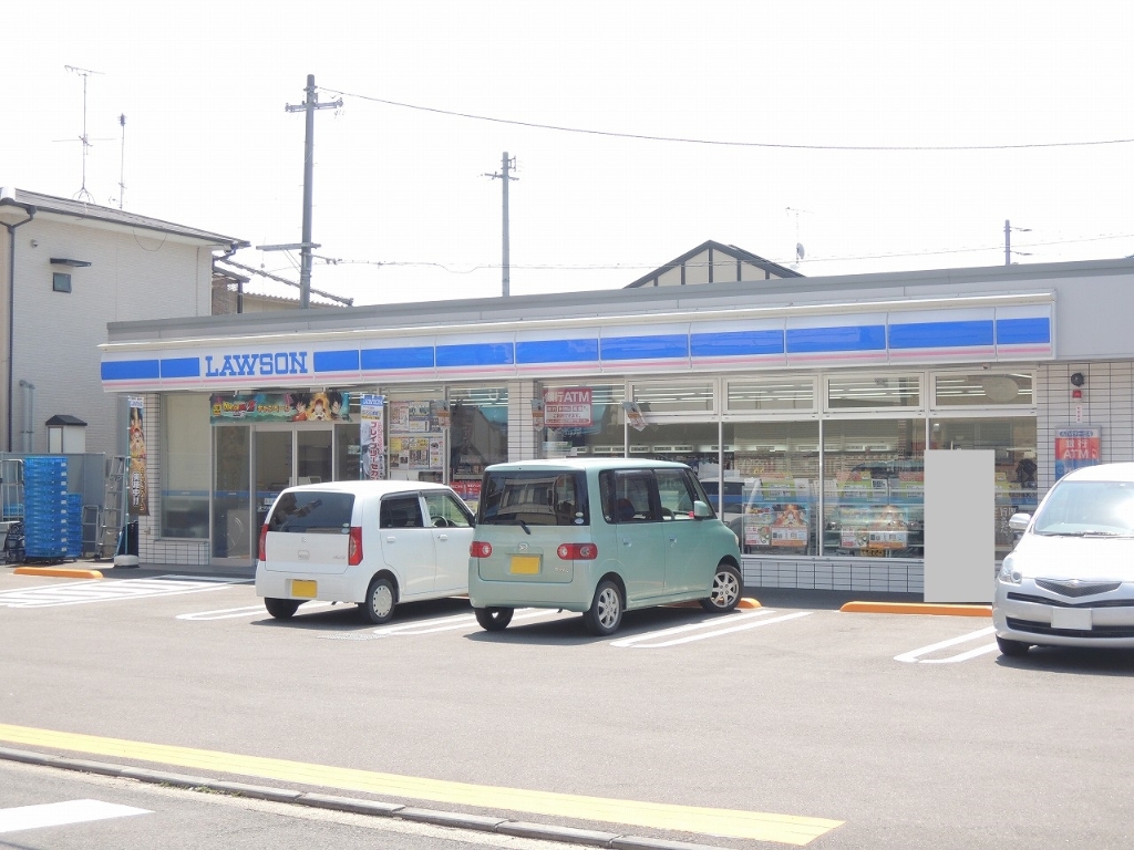 コンビニ　ローソン 松山中村四丁目店（コンビニ）まで77m