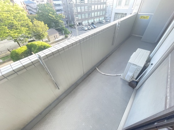 バルコニー　※別部屋の写真です