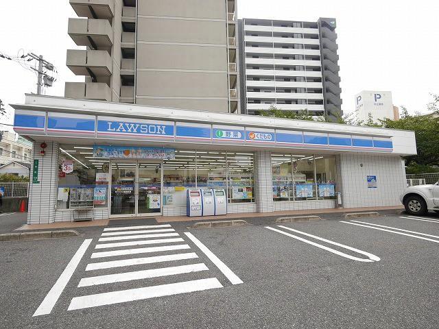 コンビニ　ローソン小倉田町店（コンビニ）まで620m