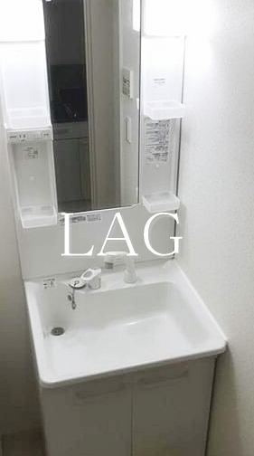 洗面設備　洗面台です。