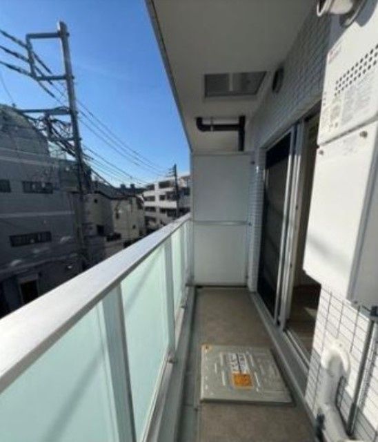 バルコニー　別タイプ部屋　参考写真です
