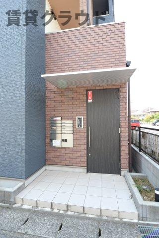 エントランス　安心のオートロック付き！