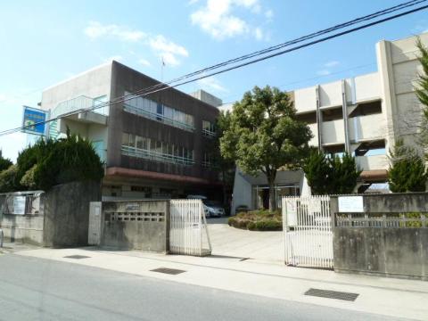 その他　茨木市立豊川中学校（その他）まで467m
