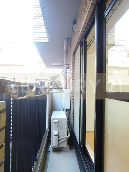 バルコニー　※他のお部屋の写真です。