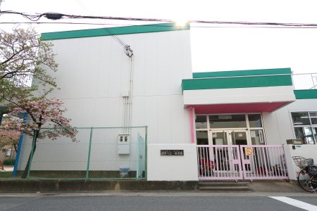 幼稚園・保育園　伊丹おうち保育園（幼稚園・保育園）まで121m
