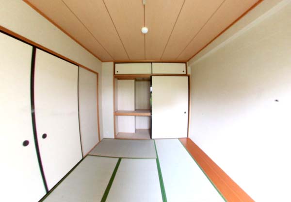 収納　たっぷりとした収納スペースです