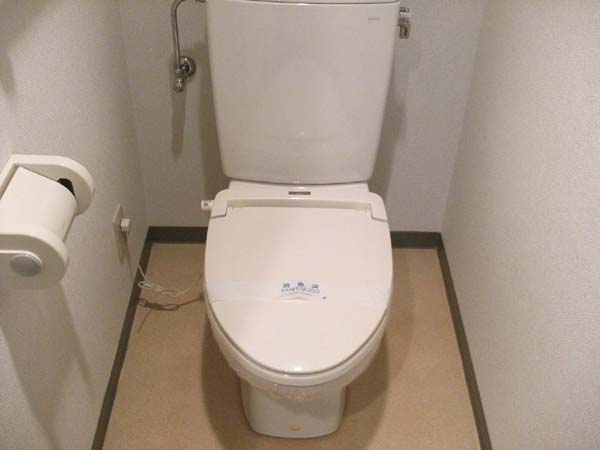 トイレ　清潔感のあるトイレです