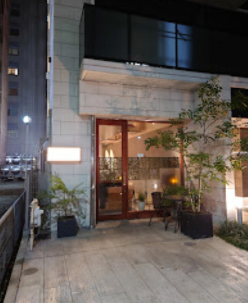 飲食店　epicure moi(エピキュール モア)（飲食店）まで13m