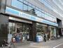 コンビニ　ローソン堀川高辻店（コンビニ）まで194m