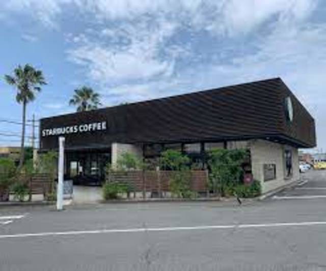 飲食店　スターバックスコーヒー和歌山パームシティ店（飲食店）まで837m