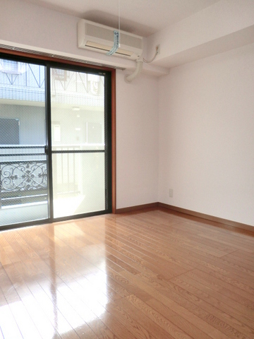 その他部屋・スペース　★明るいフローリングのお部屋です★