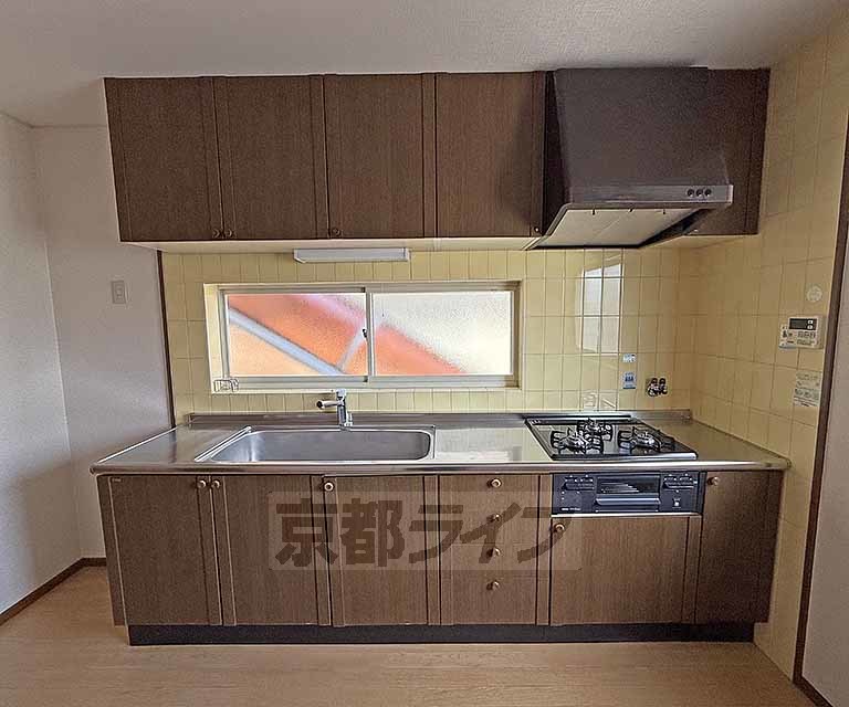 キッチン　シンクも広めの大きなキッチンです