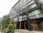 大学・短大　グロービス経営大学院 東京校（大学・短大）まで559m
