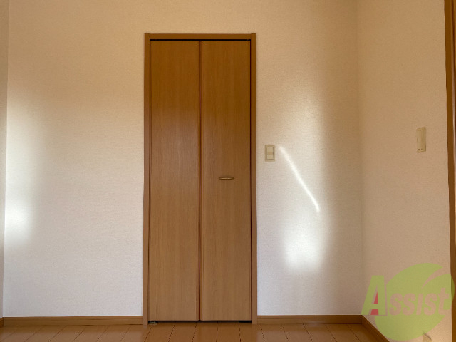 収納　こちらは収納です。中はどうなっているのでしょう。