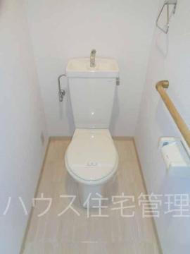 トイレ　トイレ